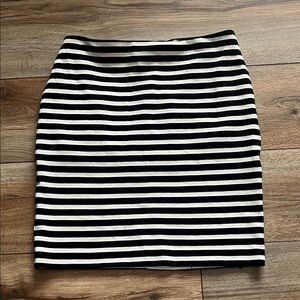 Merona Striped Pencil Skirt in Black and White